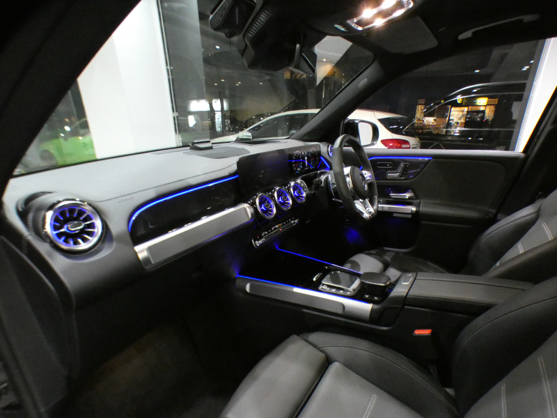 AMG GLB GLB35 4MATIC ｱﾄﾞﾊﾞﾝｽﾄ&ﾊﾟﾌｫｰﾏﾝｽPKG　ｷｰﾚｽｺﾞｰ 黒&灰革 ﾋｰﾀｰ ☆ﾊﾟﾉﾗﾏSR MBUX ﾍｯﾄﾞｱｯﾌﾟDSP Meｺﾈｸﾄ ﾜｲﾔﾚｽCH 全周囲ｶﾒﾗ PTS ﾏﾙﾁﾋﾞｰﾑLED ｱﾝﾋﾞｴﾝﾄﾗｲﾄ 専用ｴｸｽﾃﾘｱ&19AW 306ps　2年保証