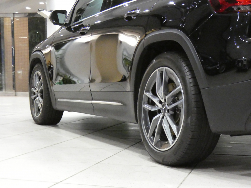 AMG GLB GLB35 4MATIC ｱﾄﾞﾊﾞﾝｽﾄ&ﾊﾟﾌｫｰﾏﾝｽPKG　ｷｰﾚｽｺﾞｰ 黒&灰革 ﾋｰﾀｰ ☆ﾊﾟﾉﾗﾏSR MBUX ﾍｯﾄﾞｱｯﾌﾟDSP Meｺﾈｸﾄ ﾜｲﾔﾚｽCH 全周囲ｶﾒﾗ PTS ﾏﾙﾁﾋﾞｰﾑLED ｱﾝﾋﾞｴﾝﾄﾗｲﾄ 専用ｴｸｽﾃﾘｱ&19AW 306ps　2年保証