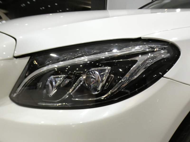 メルセデスベンツ Cクラス C250ｽﾎﾟｰﾂ ﾚｰﾀﾞｰｾｰﾌﾃｨPKG　ｷｰﾚｽｺﾞｰ ☆有償色 黒革 ﾋｰﾀｰ ﾅﾋﾞTV Bｶﾒﾗ PTS LEDﾗｲﾄ ｱﾝﾋﾞｴﾝﾄﾗｲﾄ ﾊﾟﾅﾒﾘｶｰﾅｸﾞﾘﾙ ﾄﾗﾝｸｽﾎﾟｲﾗｰ AMGｽﾀｲﾘﾝｸﾞ&19AW　2年保証