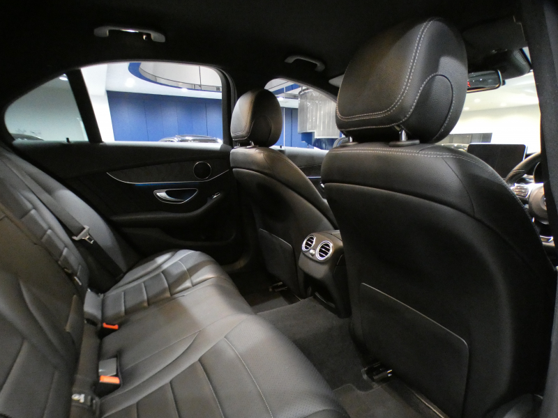 メルセデスベンツ Cクラス C250ｽﾎﾟｰﾂ ﾚｰﾀﾞｰｾｰﾌﾃｨPKG　ｷｰﾚｽｺﾞｰ ☆有償色 黒革 ﾋｰﾀｰ ﾅﾋﾞTV Bｶﾒﾗ PTS LEDﾗｲﾄ ｱﾝﾋﾞｴﾝﾄﾗｲﾄ ﾊﾟﾅﾒﾘｶｰﾅｸﾞﾘﾙ ﾄﾗﾝｸｽﾎﾟｲﾗｰ AMGｽﾀｲﾘﾝｸﾞ&19AW　2年保証