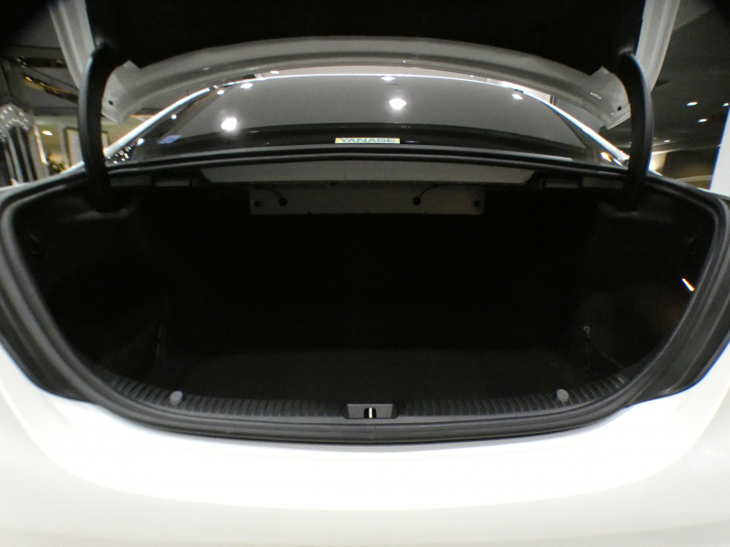 メルセデスベンツ Cクラス C250ｽﾎﾟｰﾂ ﾚｰﾀﾞｰｾｰﾌﾃｨPKG　ｷｰﾚｽｺﾞｰ ☆有償色 黒革 ﾋｰﾀｰ ﾅﾋﾞTV Bｶﾒﾗ PTS LEDﾗｲﾄ ｱﾝﾋﾞｴﾝﾄﾗｲﾄ ﾊﾟﾅﾒﾘｶｰﾅｸﾞﾘﾙ ﾄﾗﾝｸｽﾎﾟｲﾗｰ AMGｽﾀｲﾘﾝｸﾞ&19AW　2年保証