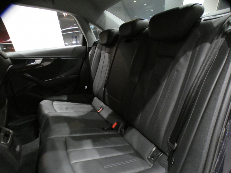 アウディ A4 A4 2.0TFSIｸﾜﾄﾛ ﾗｸﾞｼﾞｭｱﾘｰ&ｱｼｽﾀﾝｽPKG　ADVｷｰ 追ACC ﾚｰﾝ&ｻｲﾄﾞｱｼｽﾄ 黒革 ﾋｰﾀｰ MMIﾅﾋﾞ ﾊﾞｰﾁｬﾙCP 全周囲ｶﾒﾗ PDC ☆ﾏﾄﾘｸｽLED LEDｲﾝﾃﾘｱﾗｲﾄ　2年保証