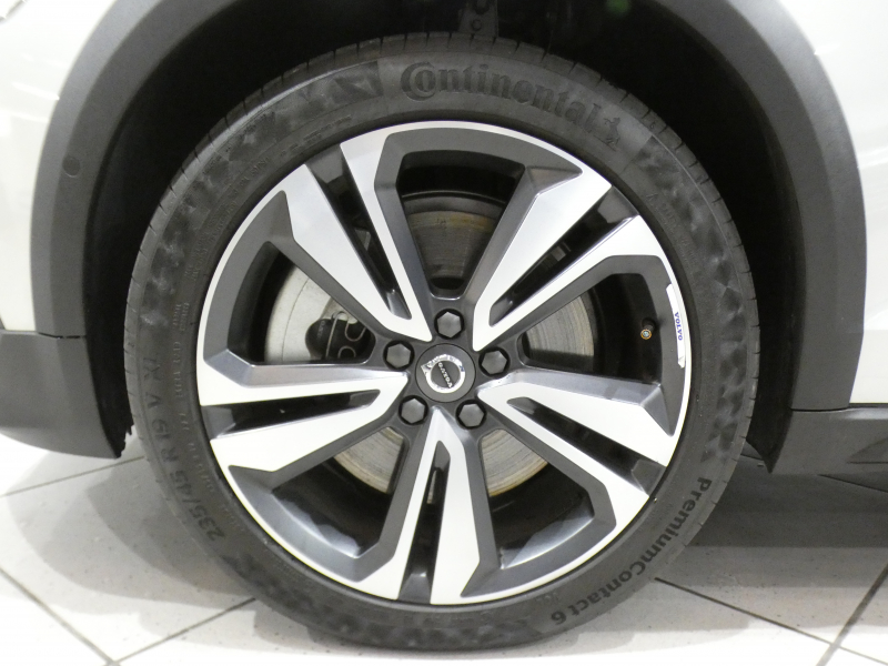 ボルボ V60 V60ｸﾛｽｶﾝﾄﾘｰ T5ﾌﾟﾛ AWD　追ACC･LKA･ LCMA 白革 ﾋｰﾀｰ ﾍﾞﾝﾁﾚｰﾀｰ ﾏｯｻｰｼﾞ機能 ﾀｯﾁｽｸﾘｰﾝHDDﾅﾋﾞTV harman/K 全周囲ｶﾒﾗ ﾍｯﾄﾞｱｯﾌﾟDSP LEDﾗｲﾄ ｵｰﾄﾃｰﾙｹﾞｰﾄ 19AW　2年保証