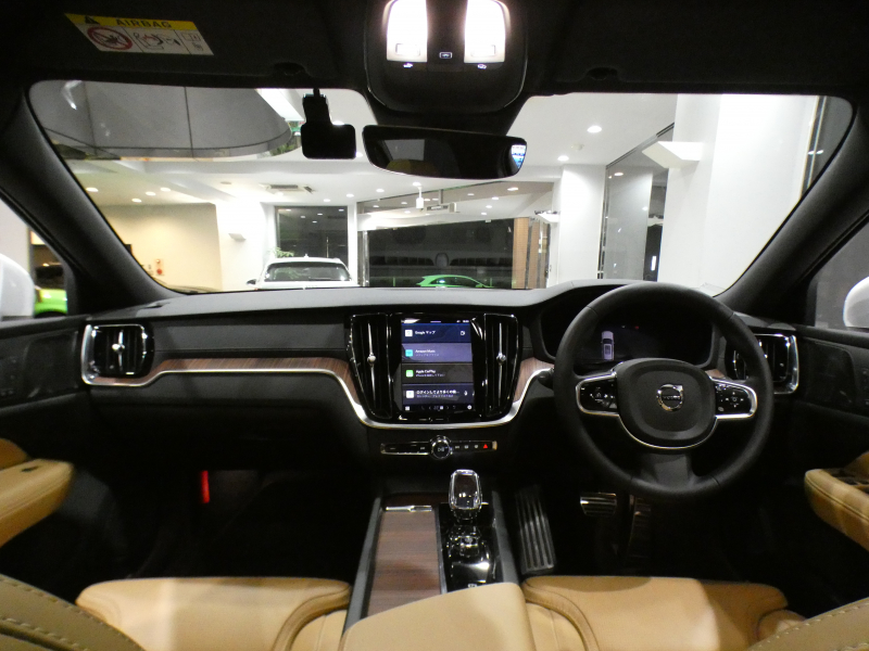 ボルボ V60 V60ｸﾛｽｶﾝﾄﾘｰ ｱﾙﾃｨﾒｯﾄB5 AWD　1ｵｰﾅｰ 追ACC･LKA･ BLIS 茶革 全席ﾋｰﾀｰ ﾍﾞﾝﾁﾚｰﾀｰ ﾏｯｻｰｼﾞ ☆ﾊﾟﾉﾗﾏSR ☆ｸﾘｽﾀﾙｼﾌﾄﾉﾌﾞ  ﾀｯﾁｽｸﾘｰﾝGoogleﾅﾋﾞ harman/K 全周ｶﾒﾗ LEDﾗｲﾄ ｵｰﾄﾃｰﾙｹﾞｰﾄ 19AW B5EG+ﾓｰﾀｰ　2年保証