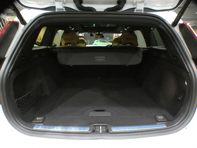 ボルボ V60 V60ｸﾛｽｶﾝﾄﾘｰ ｱﾙﾃｨﾒｯﾄB5 AWD　1ｵｰﾅｰ 追ACC･LKA･ BLIS 茶革 全席ﾋｰﾀｰ ﾍﾞﾝﾁﾚｰﾀｰ ﾏｯｻｰｼﾞ ☆ﾊﾟﾉﾗﾏSR ☆ｸﾘｽﾀﾙｼﾌﾄﾉﾌﾞ  ﾀｯﾁｽｸﾘｰﾝGoogleﾅﾋﾞ harman/K 全周ｶﾒﾗ LEDﾗｲﾄ ｵｰﾄﾃｰﾙｹﾞｰﾄ 19AW B5EG+ﾓｰﾀｰ　2年保証