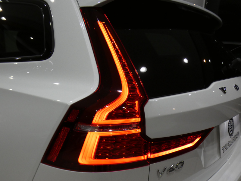 ボルボ V60 V60ｸﾛｽｶﾝﾄﾘｰ ｱﾙﾃｨﾒｯﾄB5 AWD　1ｵｰﾅｰ 追ACC･LKA･ BLIS 茶革 全席ﾋｰﾀｰ ﾍﾞﾝﾁﾚｰﾀｰ ﾏｯｻｰｼﾞ ☆ﾊﾟﾉﾗﾏSR ☆ｸﾘｽﾀﾙｼﾌﾄﾉﾌﾞ  ﾀｯﾁｽｸﾘｰﾝGoogleﾅﾋﾞ harman/K 全周ｶﾒﾗ LEDﾗｲﾄ ｵｰﾄﾃｰﾙｹﾞｰﾄ 19AW B5EG+ﾓｰﾀｰ　2年保証