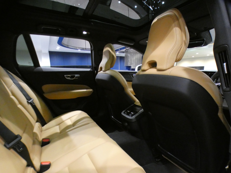 ボルボ V60 V60ｸﾛｽｶﾝﾄﾘｰ ｱﾙﾃｨﾒｯﾄB5 AWD　1ｵｰﾅｰ 追ACC･LKA･ BLIS 茶革 全席ﾋｰﾀｰ ﾍﾞﾝﾁﾚｰﾀｰ ﾏｯｻｰｼﾞ ☆ﾊﾟﾉﾗﾏSR ☆ｸﾘｽﾀﾙｼﾌﾄﾉﾌﾞ  ﾀｯﾁｽｸﾘｰﾝGoogleﾅﾋﾞ harman/K 全周ｶﾒﾗ LEDﾗｲﾄ ｵｰﾄﾃｰﾙｹﾞｰﾄ 19AW B5EG+ﾓｰﾀｰ　2年保証