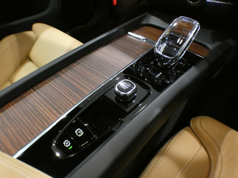 ボルボ V60 V60ｸﾛｽｶﾝﾄﾘｰ ｱﾙﾃｨﾒｯﾄB5 AWD　1ｵｰﾅｰ 追ACC･LKA･ BLIS 茶革 全席ﾋｰﾀｰ ﾍﾞﾝﾁﾚｰﾀｰ ﾏｯｻｰｼﾞ ☆ﾊﾟﾉﾗﾏSR ☆ｸﾘｽﾀﾙｼﾌﾄﾉﾌﾞ  ﾀｯﾁｽｸﾘｰﾝGoogleﾅﾋﾞ harman/K 全周ｶﾒﾗ LEDﾗｲﾄ ｵｰﾄﾃｰﾙｹﾞｰﾄ 19AW B5EG+ﾓｰﾀｰ　2年保証