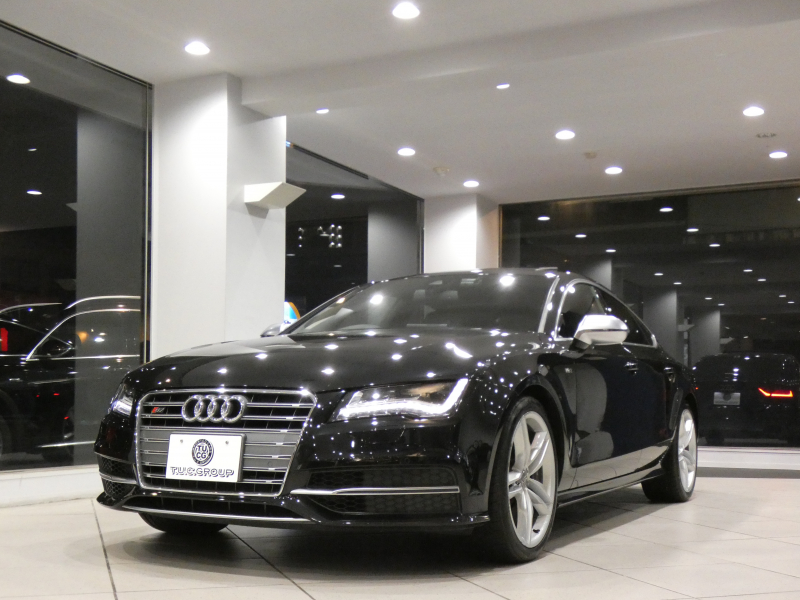 アウディ S7 S7ｽﾎﾟｰﾂﾊﾞｯｸ　☆1ｵｰﾅｰ ADVｷｰ 黒革 全席ﾋｰﾀｰ ｻﾝﾙｰﾌ MMIﾅﾋﾞ BOSE Bｶﾒﾗ PDC ﾘｱ独立AC LEDﾗｲﾄ 専用ｴｸｽﾃﾘｱ&20AW 420ps　2年保証