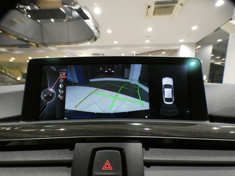 BMW 4シリーズ 420iｸﾞﾗﾝｸｰﾍﾟ ﾗｸﾞｼﾞｭｱﾘｰ　ｺﾝﾌｫA 追ACC ﾚｰﾝDW 衝突軽減 ☆白革 ﾋｰﾀｰ iﾄﾞﾗｲﾌﾞﾅﾋﾞ(NBT-EVO) Bｶﾒﾗ PDC ｷｾﾉﾝ ｵｰﾄﾃｰﾙｹﾞｰﾄ ﾗｸﾞｼﾞｭｱﾘｰ専用ｴｸｽﾃﾘｱ&18AW　2年保証