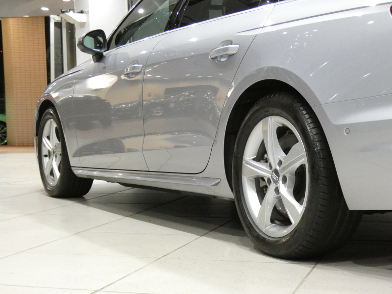 アウディ A4アバント A4ｱﾊﾞﾝﾄ 45TFSIｸﾜﾄﾛ ｱﾄﾞﾊﾞﾝｽﾄ ﾊﾟｰｸｱｼｽﾄPKG　後期 追ACC ﾚｰﾝ&ｻｲﾄﾞｱｼｽﾄ ｱｳﾃﾞｨﾌﾟﾚｾﾝｽ ｸﾛｽｼｰﾄ ﾋｰﾀｰ ﾀｯﾁｽｸﾘｰﾝMMIﾅﾋﾞ 全周囲ｶﾒﾗ PDC ﾏﾄﾘｸｽLED ﾏﾙﾁｶﾗｰｱﾝﾋﾞｴﾝﾄ　2年保証