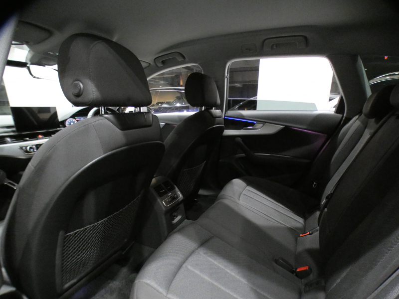 アウディ A4アバント A4ｱﾊﾞﾝﾄ 45TFSIｸﾜﾄﾛ ｱﾄﾞﾊﾞﾝｽﾄ ﾊﾟｰｸｱｼｽﾄPKG　後期 追ACC ﾚｰﾝ&ｻｲﾄﾞｱｼｽﾄ ｱｳﾃﾞｨﾌﾟﾚｾﾝｽ ｸﾛｽｼｰﾄ ﾋｰﾀｰ ﾀｯﾁｽｸﾘｰﾝMMIﾅﾋﾞ 全周囲ｶﾒﾗ PDC ﾏﾄﾘｸｽLED ﾏﾙﾁｶﾗｰｱﾝﾋﾞｴﾝﾄ　2年保証