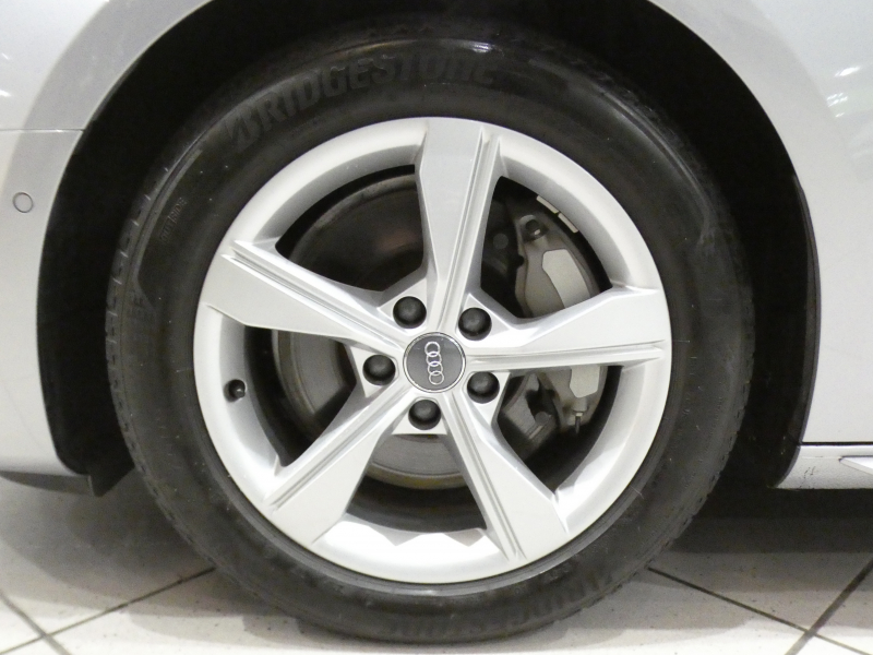 アウディ A4アバント A4ｱﾊﾞﾝﾄ 45TFSIｸﾜﾄﾛ ｱﾄﾞﾊﾞﾝｽﾄ ﾊﾟｰｸｱｼｽﾄPKG　後期 追ACC ﾚｰﾝ&ｻｲﾄﾞｱｼｽﾄ ｱｳﾃﾞｨﾌﾟﾚｾﾝｽ ｸﾛｽｼｰﾄ ﾋｰﾀｰ ﾀｯﾁｽｸﾘｰﾝMMIﾅﾋﾞ 全周囲ｶﾒﾗ PDC ﾏﾄﾘｸｽLED ﾏﾙﾁｶﾗｰｱﾝﾋﾞｴﾝﾄ　2年保証