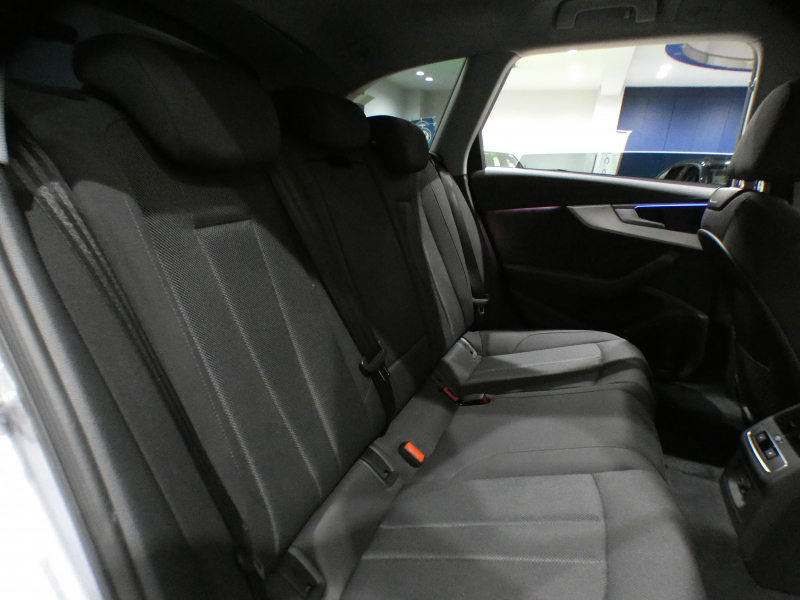 アウディ A4アバント A4ｱﾊﾞﾝﾄ 45TFSIｸﾜﾄﾛ ｱﾄﾞﾊﾞﾝｽﾄ ﾊﾟｰｸｱｼｽﾄPKG　後期 追ACC ﾚｰﾝ&ｻｲﾄﾞｱｼｽﾄ ｱｳﾃﾞｨﾌﾟﾚｾﾝｽ ｸﾛｽｼｰﾄ ﾋｰﾀｰ ﾀｯﾁｽｸﾘｰﾝMMIﾅﾋﾞ 全周囲ｶﾒﾗ PDC ﾏﾄﾘｸｽLED ﾏﾙﾁｶﾗｰｱﾝﾋﾞｴﾝﾄ　2年保証