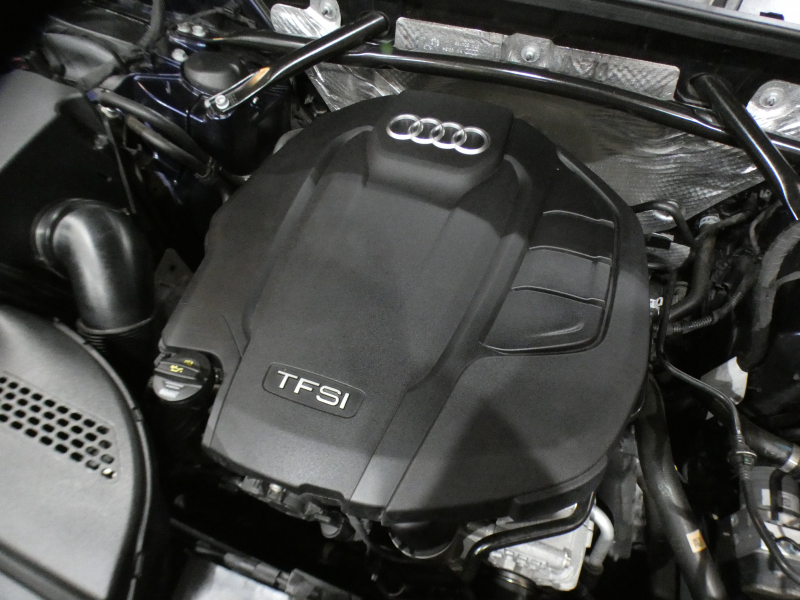 アウディ Q5 Q5 2.0TFSIｸﾜﾄﾛｽﾎﾟｰﾂ Sﾗｲﾝ&ｱｼｽﾀﾝｽPKG　ADVｷｰ 追ACC ｻｲﾄﾞｱｼｽﾄ ｱｳﾃﾞｨﾌﾟﾚｾﾝｽ ﾊﾟｰｸｱｼｽﾄ 半革 ﾋｰﾀｰ MMIﾅﾋﾞ ﾊﾞｰﾁｬﾙCP 全周ｶﾒﾗ PDC LEDﾗｲﾄ Sﾗｲﾝｴｸｽﾃﾘｱ&19AW　2年保証