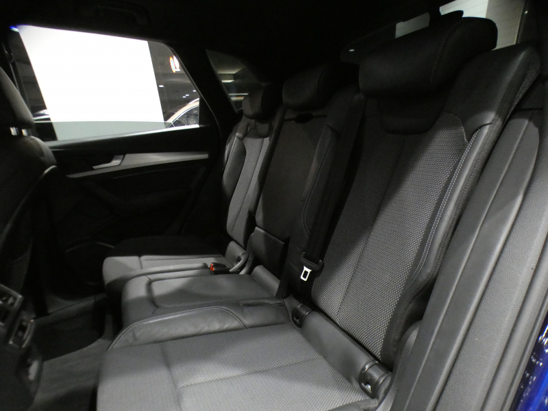 アウディ Q5 Q5 2.0TFSIｸﾜﾄﾛｽﾎﾟｰﾂ Sﾗｲﾝ&ｱｼｽﾀﾝｽPKG　ADVｷｰ 追ACC ｻｲﾄﾞｱｼｽﾄ ｱｳﾃﾞｨﾌﾟﾚｾﾝｽ ﾊﾟｰｸｱｼｽﾄ 半革 ﾋｰﾀｰ MMIﾅﾋﾞ ﾊﾞｰﾁｬﾙCP 全周ｶﾒﾗ PDC LEDﾗｲﾄ Sﾗｲﾝｴｸｽﾃﾘｱ&19AW　2年保証