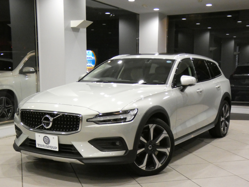 ボルボ V60 V60ｸﾛｽｶﾝﾄﾘｰ B5 AWD ﾌﾟﾛ ｸﾗｲﾒｰﾄPKG　☆1ｵｰﾅｰ 追ACC･LKA･ LCMA 白革 全席ﾋｰﾀｰ ﾍﾞﾝﾁﾚｰﾀｰ ﾏｯｻｰｼﾞ ☆ﾊﾟﾉﾗﾏSR ﾀｯﾁｽｸﾘｰﾝHDDﾅﾋﾞTV ☆B&Wｻｳﾝﾄﾞ 全周ｶﾒﾗ ﾍｯﾄﾞｱｯﾌﾟDSP LEDﾗｲﾄ ｵｰﾄﾃｰﾙｹﾞｰﾄ ｴｸｽﾃﾘｱｽﾀｲﾘﾝｸﾞKIT OP20AW　2年保証