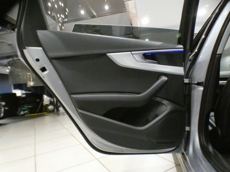 アウディ A4アバント A4ｱﾊﾞﾝﾄ 45TFSIｸﾜﾄﾛ ｱﾄﾞﾊﾞﾝｽﾄ ﾗｸﾞｼﾞｭｱﾘｰ&ﾊﾟｰｸｱｼｽﾄPKG　☆1ｵｰﾅｰ 後期 追ACC ﾚｰﾝ&ｻｲﾄﾞｱｼｽﾄ ｱｳﾃﾞｨﾌﾟﾚｾﾝｽ 黒革 ﾋｰﾀｰ ﾀｯﾁｽｸﾘｰﾝMMIﾅﾋﾞ 全周囲ｶﾒﾗ PDC ﾜｲﾔﾚｽCH ﾏﾄﾘｸｽLED ﾏﾙﾁｶﾗｰｱﾝﾋﾞｴﾝﾄﾗｲﾄ　2年保証