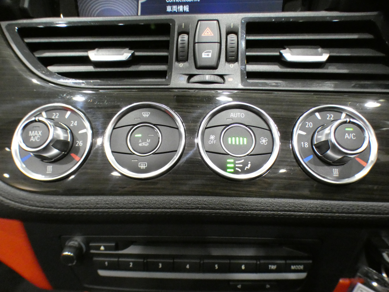 BMW Z4 Z4 Sﾄﾞﾗｲﾌﾞ20i Mｽﾎﾟｰﾂ　後期 Pｽﾀｰﾄ 黒革 ﾋｰﾀｰ iﾄﾞﾗｲﾌﾞﾅﾋﾞ TVﾁｭｰﾅｰ BTｵｰﾃﾞｨｵ ｷｾﾉﾝ Mｽﾎﾟｰﾂｴｱﾛ&18AW　2年保証