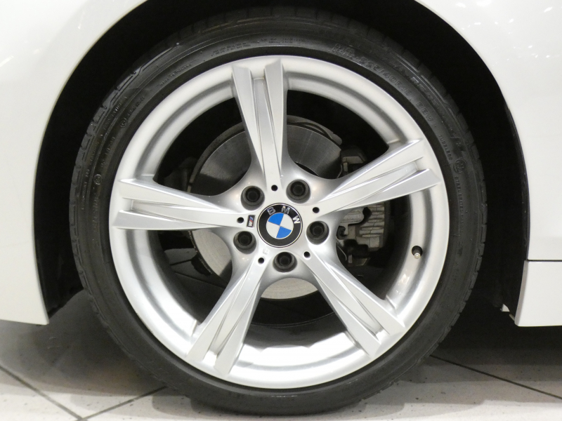 BMW Z4 Z4 Sﾄﾞﾗｲﾌﾞ20i Mｽﾎﾟｰﾂ　後期 Pｽﾀｰﾄ 黒革 ﾋｰﾀｰ iﾄﾞﾗｲﾌﾞﾅﾋﾞ TVﾁｭｰﾅｰ BTｵｰﾃﾞｨｵ ｷｾﾉﾝ Mｽﾎﾟｰﾂｴｱﾛ&18AW　2年保証