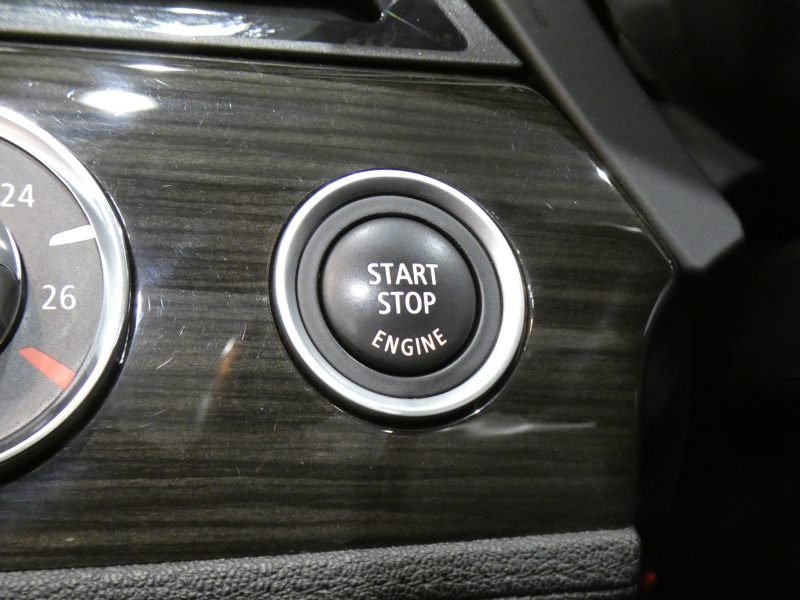 BMW Z4 Z4 Sﾄﾞﾗｲﾌﾞ20i Mｽﾎﾟｰﾂ　後期 Pｽﾀｰﾄ 黒革 ﾋｰﾀｰ iﾄﾞﾗｲﾌﾞﾅﾋﾞ TVﾁｭｰﾅｰ BTｵｰﾃﾞｨｵ ｷｾﾉﾝ Mｽﾎﾟｰﾂｴｱﾛ&18AW　2年保証