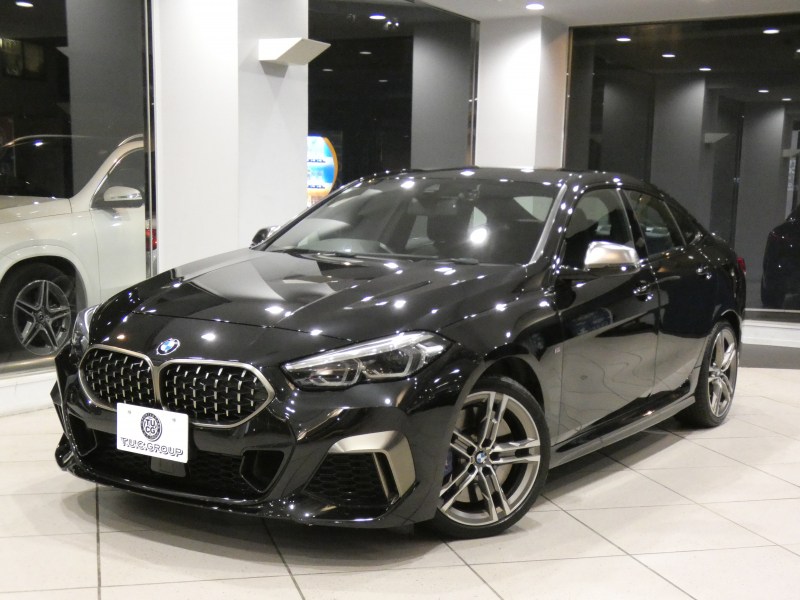 BMW 2シリーズ M235i Xﾄﾞﾗｲﾌﾞ ｸﾞﾗﾝｸｰﾍﾟ　ｺﾝﾌｫA Dｱｼｽﾄ 追ACC ﾚｰﾝDW 衝突軽減 黒革 ﾋｰﾀｰ iﾄﾞﾗｲﾌﾞﾅﾋﾞ(第7世代) Bｶﾒﾗ PDC LEDﾗｲﾄ ｱﾝﾋﾞｴﾝﾄﾗｲﾄ 専用ｴｸｽﾃﾘｱ&18AW 306ps　2年保証