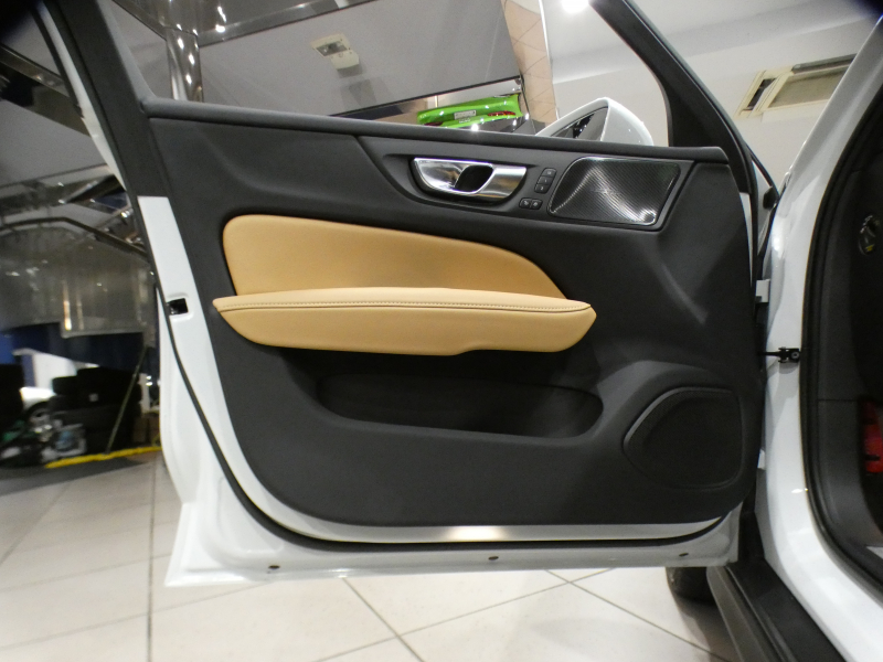 ボルボ V60 V60ｸﾛｽｶﾝﾄﾘｰ ｱﾙﾃｨﾒｯﾄB5 AWD　追ACC･LKA･ BLIS 茶革 全席ﾋｰﾀｰ ﾍﾞﾝﾁﾚｰﾀｰ ﾏｯｻｰｼﾞ ☆ｽﾃｱﾋｰﾀｰ ☆ｸﾘｽﾀﾙｼﾌﾄﾉﾌﾞ ﾀｯﾁｽｸﾘｰﾝGoogleﾅﾋﾞ harman/K 全周ｶﾒﾗ LEDﾗｲﾄ ｵｰﾄﾃｰﾙｹﾞｰﾄ 19AW B5EG+ﾓｰﾀｰ　2年保証