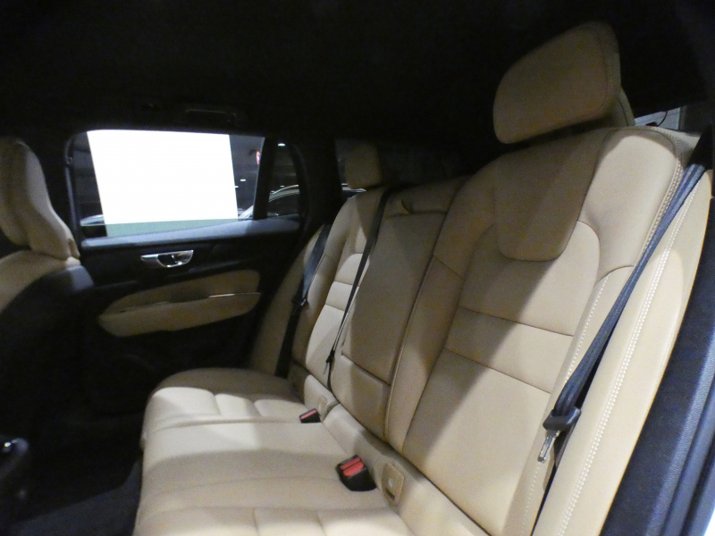 ボルボ V60 V60ｸﾛｽｶﾝﾄﾘｰ ｱﾙﾃｨﾒｯﾄB5 AWD　追ACC･LKA･ BLIS 茶革 全席ﾋｰﾀｰ ﾍﾞﾝﾁﾚｰﾀｰ ﾏｯｻｰｼﾞ ☆ｽﾃｱﾋｰﾀｰ ☆ｸﾘｽﾀﾙｼﾌﾄﾉﾌﾞ ﾀｯﾁｽｸﾘｰﾝGoogleﾅﾋﾞ harman/K 全周ｶﾒﾗ LEDﾗｲﾄ ｵｰﾄﾃｰﾙｹﾞｰﾄ 19AW B5EG+ﾓｰﾀｰ　2年保証