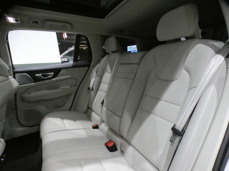 ボルボ V60 V60 T5 ｲﾝｽｸﾘﾌﾟｼｮﾝ　追ACC･LKA･ LCMA 白革 ﾋｰﾀｰ ﾍﾞﾝﾁﾚｰﾀｰ ﾏｯｻｰｼﾞ☆革張りﾀﾞｯｼｭﾎﾞｰﾄﾞ ☆ﾊﾟﾉﾗﾏSR ﾀｯﾁｽｸﾘｰﾝHDDﾅﾋﾞTV ☆B&Wｻｳﾝﾄﾞ 全周ｶﾒﾗ ﾍｯﾄﾞｱｯﾌﾟDSP LEDﾗｲﾄ ｵｰﾄﾃｰﾙｹﾞｰﾄ OP19AW　2年保証