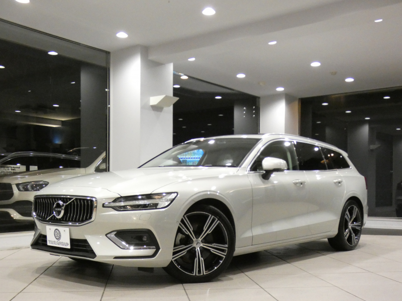 ボルボ V60 V60 T5 ｲﾝｽｸﾘﾌﾟｼｮﾝ　追ACC･LKA･ LCMA 白革 ﾋｰﾀｰ ﾍﾞﾝﾁﾚｰﾀｰ ﾏｯｻｰｼﾞ☆革張りﾀﾞｯｼｭﾎﾞｰﾄﾞ ☆ﾊﾟﾉﾗﾏSR ﾀｯﾁｽｸﾘｰﾝHDDﾅﾋﾞTV ☆B&Wｻｳﾝﾄﾞ 全周ｶﾒﾗ ﾍｯﾄﾞｱｯﾌﾟDSP LEDﾗｲﾄ ｵｰﾄﾃｰﾙｹﾞｰﾄ OP19AW　2年保証