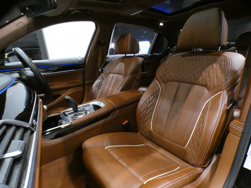 BMW 7シリーズ 750Li　☆indivi外装色&内装 ﾀﾙﾄｩｰﾌｫﾒﾘﾉﾚｻﾞｰ&ｱﾙｶﾝﾀﾗﾙｰﾌ 全席ﾋｰﾀｰ&ﾍﾞﾝﾁﾚｰﾀｰ&ﾏｯｻｰｼﾞ ☆ｽｶｲﾗｳﾝｼﾞSR iﾄﾞﾗｲﾌﾞﾅﾋﾞ(第6世代ﾀｯﾁP対応) ﾜｲﾔﾚｽCH h/k ﾜｲﾔﾚｽCH 全周ｶﾒﾗ PDC ☆LEDﾚｰｻﾞｰﾗｲﾄ ☆indivi20AW　2年保証