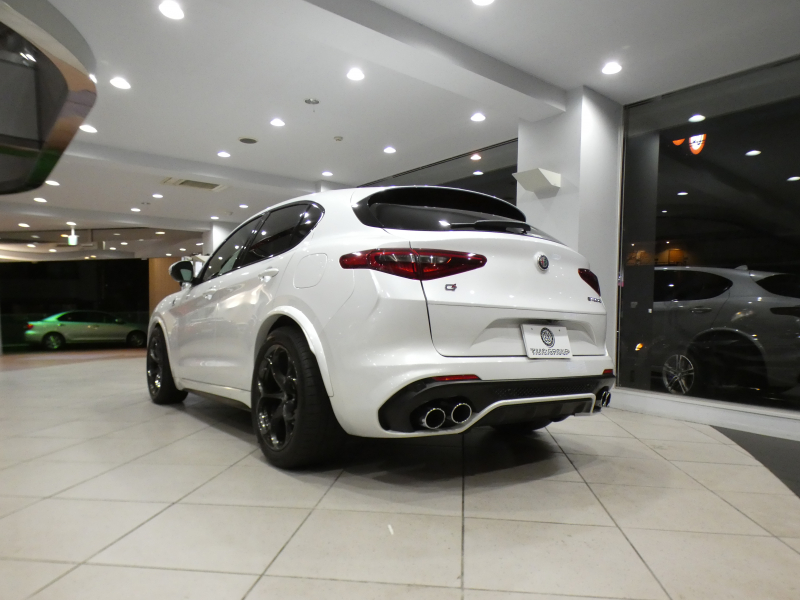 アルファロメオ ステルヴィオ ｽﾃﾙｳﾞｲｵ V6ﾋﾞﾀｰﾎﾞ ｸｱﾄﾞﾘﾌｫﾘｵ　追ACC ﾚｰﾝﾃﾞｨﾊﾟｰﾁｬｰ&ﾌﾞﾗｲﾝﾄﾞｽﾎﾟｯﾄ 黒半革 ﾋｰﾀｰ ｽﾃｱﾋｰﾀｰ Connectｼｽﾃﾑ ｱﾝﾄﾞﾛｲﾄﾞｵｰﾄ harman/Kardon Bｶﾒﾗ ｷｾﾉﾝ 専用ｴｸｽﾃﾘｱ&20AW ﾀﾞｳﾝｻｽ EBM 可変ﾏﾌﾗｰ 510ps　2年保証