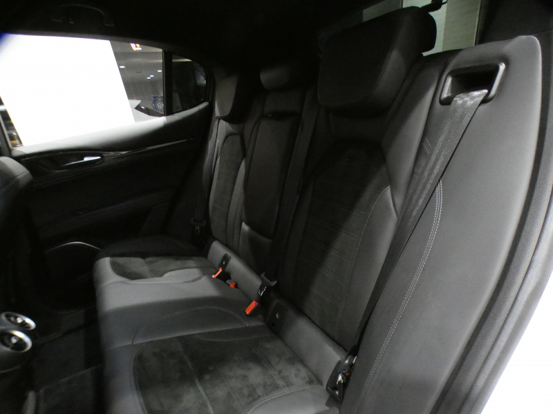 アルファロメオ ステルヴィオ ｽﾃﾙｳﾞｲｵ V6ﾋﾞﾀｰﾎﾞ ｸｱﾄﾞﾘﾌｫﾘｵ　追ACC ﾚｰﾝﾃﾞｨﾊﾟｰﾁｬｰ&ﾌﾞﾗｲﾝﾄﾞｽﾎﾟｯﾄ 黒半革 ﾋｰﾀｰ ｽﾃｱﾋｰﾀｰ Connectｼｽﾃﾑ ｱﾝﾄﾞﾛｲﾄﾞｵｰﾄ harman/Kardon Bｶﾒﾗ ｷｾﾉﾝ 専用ｴｸｽﾃﾘｱ&20AW ﾀﾞｳﾝｻｽ EBM 可変ﾏﾌﾗｰ 510ps　2年保証