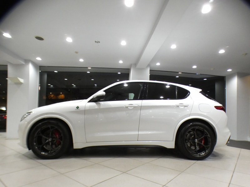 アルファロメオ ステルヴィオ ｽﾃﾙｳﾞｲｵ V6ﾋﾞﾀｰﾎﾞ ｸｱﾄﾞﾘﾌｫﾘｵ　追ACC ﾚｰﾝﾃﾞｨﾊﾟｰﾁｬｰ&ﾌﾞﾗｲﾝﾄﾞｽﾎﾟｯﾄ 黒半革 ﾋｰﾀｰ ｽﾃｱﾋｰﾀｰ Connectｼｽﾃﾑ ｱﾝﾄﾞﾛｲﾄﾞｵｰﾄ harman/Kardon Bｶﾒﾗ ｷｾﾉﾝ 専用ｴｸｽﾃﾘｱ&20AW ﾀﾞｳﾝｻｽ EBM 可変ﾏﾌﾗｰ 510ps　2年保証