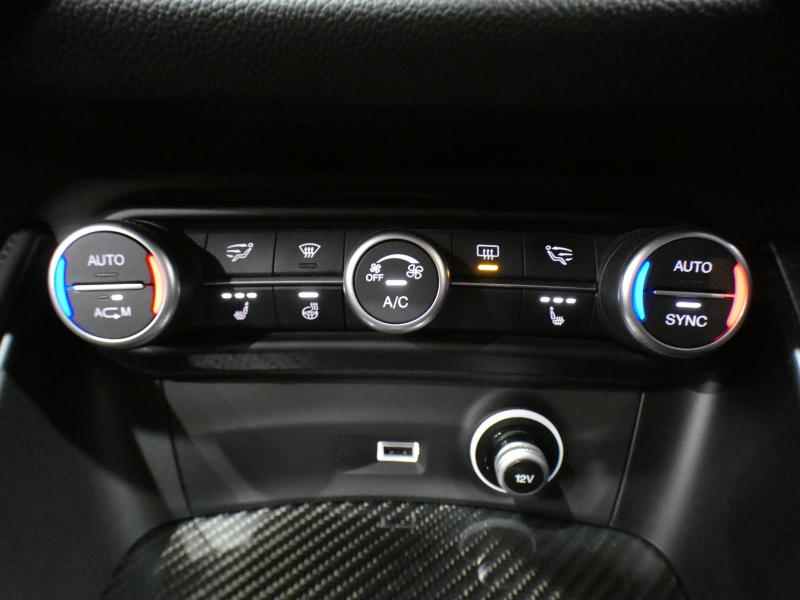 アルファロメオ ステルヴィオ ｽﾃﾙｳﾞｲｵ V6ﾋﾞﾀｰﾎﾞ ｸｱﾄﾞﾘﾌｫﾘｵ　追ACC ﾚｰﾝﾃﾞｨﾊﾟｰﾁｬｰ&ﾌﾞﾗｲﾝﾄﾞｽﾎﾟｯﾄ 黒半革 ﾋｰﾀｰ ｽﾃｱﾋｰﾀｰ Connectｼｽﾃﾑ ｱﾝﾄﾞﾛｲﾄﾞｵｰﾄ harman/Kardon Bｶﾒﾗ ｷｾﾉﾝ 専用ｴｸｽﾃﾘｱ&20AW ﾀﾞｳﾝｻｽ EBM 可変ﾏﾌﾗｰ 510ps　2年保証