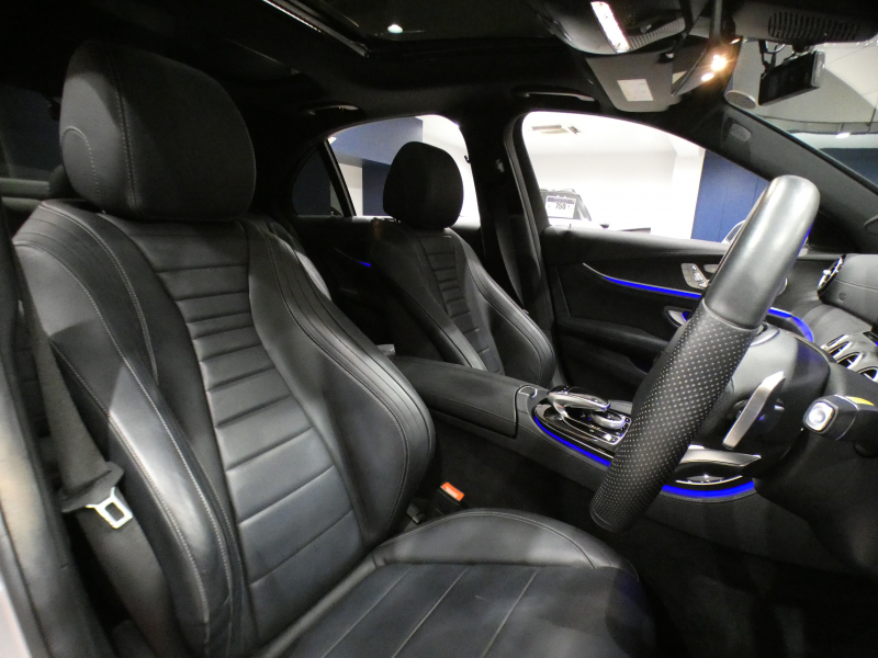 メルセデスベンツ Eクラス E200AVGｽﾎﾟｰﾂ ﾚｻﾞｰ&ﾚｰﾀﾞｰｾｰﾌﾃｨPKG　1ｵｰﾅｰ 黒革 全席ﾋｰﾀｰ ☆ﾊﾟﾉﾗﾏSR ﾅﾋﾞTV ☆ﾌﾞﾙﾒｽﾀｰ 全周囲ｶﾒﾗ PTS ｴｱﾊﾞﾗﾝｽ ﾏﾙﾁﾋﾞｰﾑLED ｱﾝﾋﾞｴﾝﾄﾗｲﾄ AMGｽﾀｲﾘﾝｸﾞ&19AW　2年保証