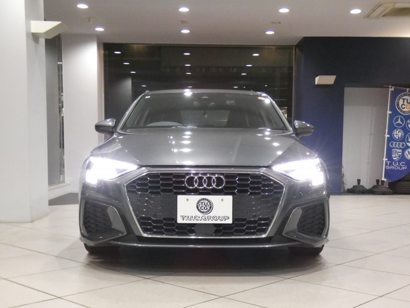 アウディ A3 A3ｾﾀﾞﾝ 30TFSI Sﾗｲﾝ ｺﾝﾋﾞﾆｴﾝｽ&ｱｼｽﾀﾝｽ&ﾃｸﾉﾛｼﾞｰ&SﾗｲﾝﾌﾟﾗｽPKG　ADVｷｰ 追ACC ｻｲﾄﾞｱｼｽﾄ ｱｳﾃﾞｨﾌﾟﾚｾﾝｽ MMIﾅﾋﾞ(ﾀｯﾁﾚｽﾎﾟﾝｽ付) ﾊﾞｰﾁｬﾙCP ﾜｲﾔﾚｽCH Bｶﾒﾗ PDC ☆ﾏﾄﾘｸｽLED ｱﾝﾋﾞｴﾝﾄﾗｲﾄ Sﾗｲﾝｴｸｽﾃﾘｱ&18AW　2年保証