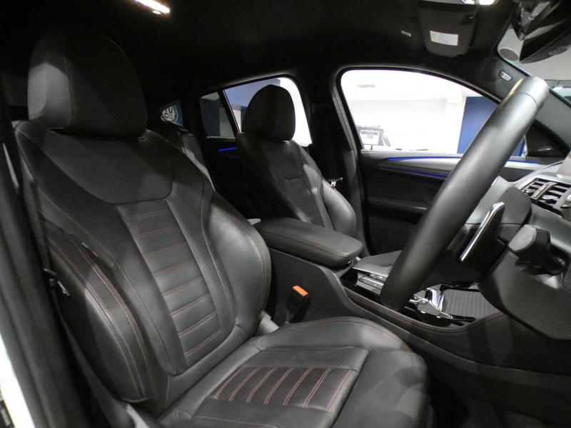 BMW X4 X4 M40i　ｺﾝﾌｫA 追ACC ﾚｰﾝCHW 衝突軽減 黒革 ﾋｰﾀｰ iﾄﾞﾗｲﾌﾞﾅﾋﾞ(第6世代 ﾀｯﾁP対応) harman/K 全周囲ｶﾒﾗ PDC LEDﾗｲﾄ ｱﾝﾋﾞｴﾝﾄﾗｲﾄ M40i専用ｴｸｽﾃﾘｱ&21AW ☆H&Rﾀﾞｳﾝｻｽ ☆SPEED BOX ECU 360ps　2年保証