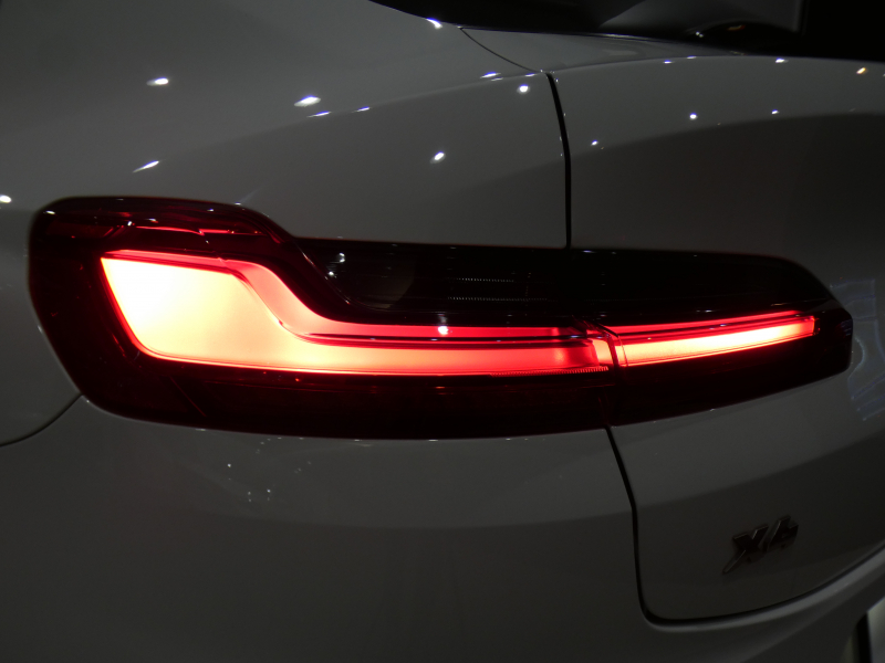 BMW X4 X4 M40i　ｺﾝﾌｫA 追ACC ﾚｰﾝCHW 衝突軽減 黒革 ﾋｰﾀｰ iﾄﾞﾗｲﾌﾞﾅﾋﾞ(第6世代 ﾀｯﾁP対応) harman/K 全周囲ｶﾒﾗ PDC LEDﾗｲﾄ ｱﾝﾋﾞｴﾝﾄﾗｲﾄ M40i専用ｴｸｽﾃﾘｱ&21AW ☆H&Rﾀﾞｳﾝｻｽ ☆SPEED BOX ECU 360ps　2年保証