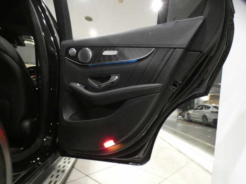 AMG GLC GLC43 4MATIC ﾚｻﾞｰｴｸｽｸﾙｰｼﾌﾞ&ﾚｰﾀﾞｰｾｰﾌﾃｨPKG　 黒革 全席ﾋｰﾀｰ ☆ﾊﾟﾉﾗﾏSR ﾅﾋﾞTV ﾌﾞﾙﾒｽﾀｰ 全周囲ｶﾒﾗ PTS ﾍｯﾄﾞｱｯﾌﾟDSP LEDﾗｲﾄ ｱﾝﾋﾞｴﾝﾄﾗｲﾄ 専用ｴｸｽﾃﾘｱ&20AW 367ps　2年保証