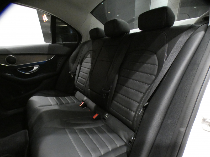 メルセデスベンツ Cクラス C200 ｴｸｽｸﾙｰｼﾌﾞﾗｲﾝﾘﾐﾃｯﾄﾞ(本革仕様) ﾚｰﾀﾞｰｾｰﾌﾃｨPKG　☆限定300台 ☆1ｵｰﾅｰ 黒革 ﾋｰﾀｰ ﾅﾋﾞTV Bｶﾒﾗ PTS ☆ｴｱﾊﾞﾗﾝｽ LEDﾗｲﾄ ｱﾝﾋﾞｴﾝﾄﾗｲﾄ ｵｰﾄﾄﾗﾝｸ 専用ﾃﾞｻﾞｲﾝｴｸｽﾃﾘｱ&17AW　2年保証