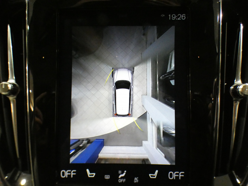 ボルボ V60 V60ｸﾛｽｶﾝﾄﾘｰ T5ﾌﾟﾛ AWD　☆1ｵｰﾅｰ 追ACC･LKA･ LCMA 白革 ﾋｰﾀｰ ﾍﾞﾝﾁﾚｰﾀｰ ﾏｯｻｰｼﾞ機能 ﾀｯﾁｽｸﾘｰﾝHDDﾅﾋﾞTV harman/K 全周囲ｶﾒﾗ ﾍｯﾄﾞｱｯﾌﾟDSP LEDﾗｲﾄ ｵｰﾄﾃｰﾙｹﾞｰﾄ 19AW　2年保証