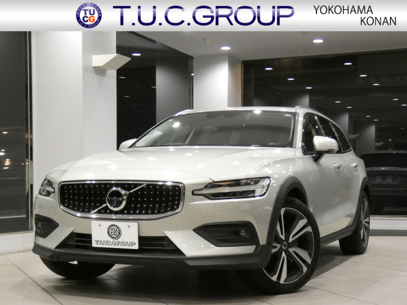 ボルボ V60 V60ｸﾛｽｶﾝﾄﾘｰ T5ﾌﾟﾛ AWD　☆1ｵｰﾅｰ 追ACC･LKA･ LCMA 白革 ﾋｰﾀｰ ﾍﾞﾝﾁﾚｰﾀｰ ﾏｯｻｰｼﾞ機能 ﾀｯﾁｽｸﾘｰﾝHDDﾅﾋﾞTV harman/K 全周囲ｶﾒﾗ ﾍｯﾄﾞｱｯﾌﾟDSP LEDﾗｲﾄ ｵｰﾄﾃｰﾙｹﾞｰﾄ 19AW　2年保証