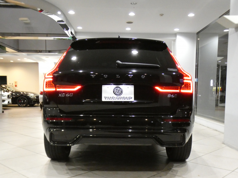 ボルボ XC60 XC60 B6 AWD Rﾃﾞｻﾞｲﾝ　 ｼﾃｨｾｰﾌﾃｨ ACC･BLIS 黒半革 全席ﾋｰﾀｰ ☆ﾀｯﾁｽｸﾘｰﾝGoogleﾅﾋﾞTV harman/K 全周囲ｶﾒﾗ ﾜｲﾔﾚｽCH ﾍｯﾄﾞｱｯﾌﾟDSP LEDﾗｲﾄ Rﾃﾞｻﾞｲﾝ専用ｴｸｽﾃﾘｱ&21AW 300ps　2年保証