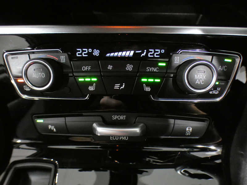 BMW 2シリーズ 218iｸﾞﾗﾝﾂｱﾗｰ ﾗｸﾞｼﾞｭｱﾘｰ ADｾｰﾌﾃｨPKG　☆有償ｶﾗｰ ☆後期 追ACC ﾚｰﾝDW 黒革 ﾋｰﾀｰ iﾄﾞﾗｲﾌﾞﾅﾋﾞ(第6世代ﾀｯﾁP対応) ﾍｯﾄﾞｱｯﾌﾟDSP Bｶﾒﾗ PDC LEDﾗｲﾄ ｵｰﾄﾃｰﾙｹﾞｰﾄ　2年保証