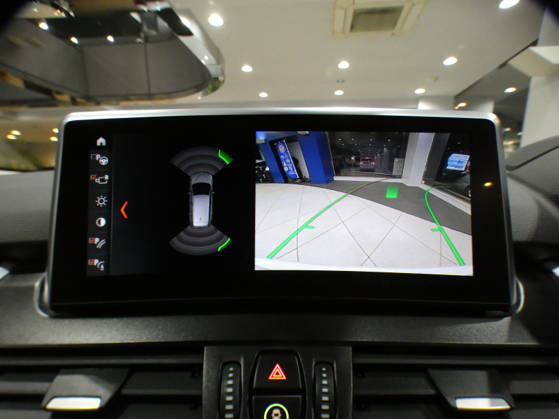 BMW 2シリーズ 218iｸﾞﾗﾝﾂｱﾗｰ ﾗｸﾞｼﾞｭｱﾘｰ ADｾｰﾌﾃｨPKG　☆有償ｶﾗｰ ☆後期 追ACC ﾚｰﾝDW 黒革 ﾋｰﾀｰ iﾄﾞﾗｲﾌﾞﾅﾋﾞ(第6世代ﾀｯﾁP対応) ﾍｯﾄﾞｱｯﾌﾟDSP Bｶﾒﾗ PDC LEDﾗｲﾄ ｵｰﾄﾃｰﾙｹﾞｰﾄ　2年保証