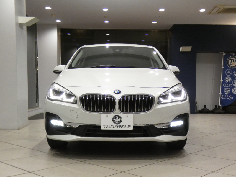BMW 2シリーズ 218iｸﾞﾗﾝﾂｱﾗｰ ﾗｸﾞｼﾞｭｱﾘｰ ADｾｰﾌﾃｨPKG　☆有償ｶﾗｰ ☆後期 追ACC ﾚｰﾝDW 黒革 ﾋｰﾀｰ iﾄﾞﾗｲﾌﾞﾅﾋﾞ(第6世代ﾀｯﾁP対応) ﾍｯﾄﾞｱｯﾌﾟDSP Bｶﾒﾗ PDC LEDﾗｲﾄ ｵｰﾄﾃｰﾙｹﾞｰﾄ　2年保証
