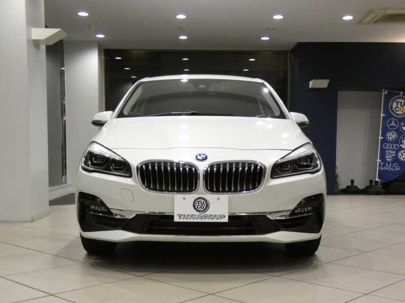 BMW 2シリーズ 218iｸﾞﾗﾝﾂｱﾗｰ ﾗｸﾞｼﾞｭｱﾘｰ ADｾｰﾌﾃｨPKG　☆有償ｶﾗｰ ☆後期 追ACC ﾚｰﾝDW 黒革 ﾋｰﾀｰ iﾄﾞﾗｲﾌﾞﾅﾋﾞ(第6世代ﾀｯﾁP対応) ﾍｯﾄﾞｱｯﾌﾟDSP Bｶﾒﾗ PDC LEDﾗｲﾄ ｵｰﾄﾃｰﾙｹﾞｰﾄ　2年保証