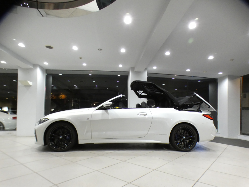 BMW 4シリーズ 420iｶﾌﾞﾘｵﾚ Mｽﾎﾟｰﾂ ｲﾉﾍﾞｰｼｮﾝ&ﾌｧｽﾄﾄﾗｯｸPKG　☆有償ｶﾗｰ 追ACC ﾚｰﾝCHW 衝突軽減 黒革/黒幌 ﾋｰﾀｰ&ｴｱｶﾗｰ ☆ﾍﾞﾝﾁﾚｰｼｮﾝ iﾄﾞﾗｲﾌﾞﾅﾋﾞ(第7世代) ☆harmank ﾜｲﾔﾚｽCH 全周囲ｶﾒﾗ PDC ☆ﾚｰｻﾞｰﾗｲﾄ Mｽﾎﾟｰﾂｴｸｽﾃﾘｱ&19AW　2年保証