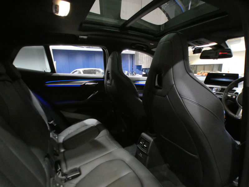 BMW X2 X2 M35i ADｾｰﾌﾃｨ&ｾﾚｸﾄPKG　☆1ｵｰﾅｰ 追ACC ﾚｰﾝDW ｲﾝﾃﾘS 黒革 ☆ﾊﾟﾉﾗﾏSR ﾀｯﾁP対応iﾄﾞﾗｲﾌﾞﾅﾋﾞ(第6世代) ☆ﾍｯﾄﾞｱｯﾌﾟDSP ☆TVﾁｭｰﾅｰ Bｶﾒﾗ PDC LEDﾗｲﾄ 専用ｴｸｽﾃﾘｱ  306ps　2年保証